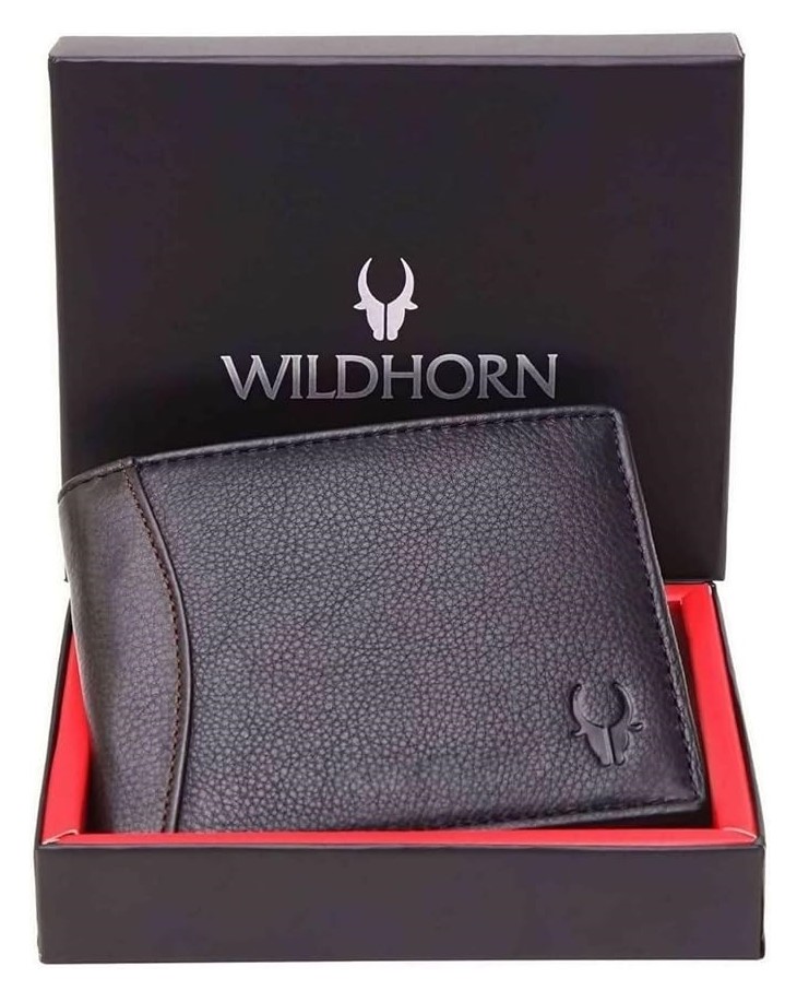 WildHorn Men's Leather Wallet - Black..